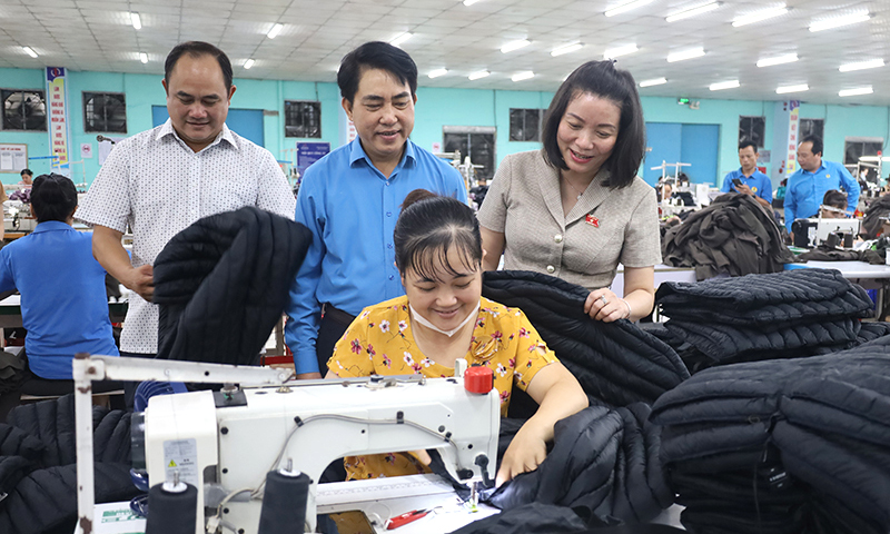 Bảo đảm quyền lợi người lao động khi tham gia bảo hiểm xã hội