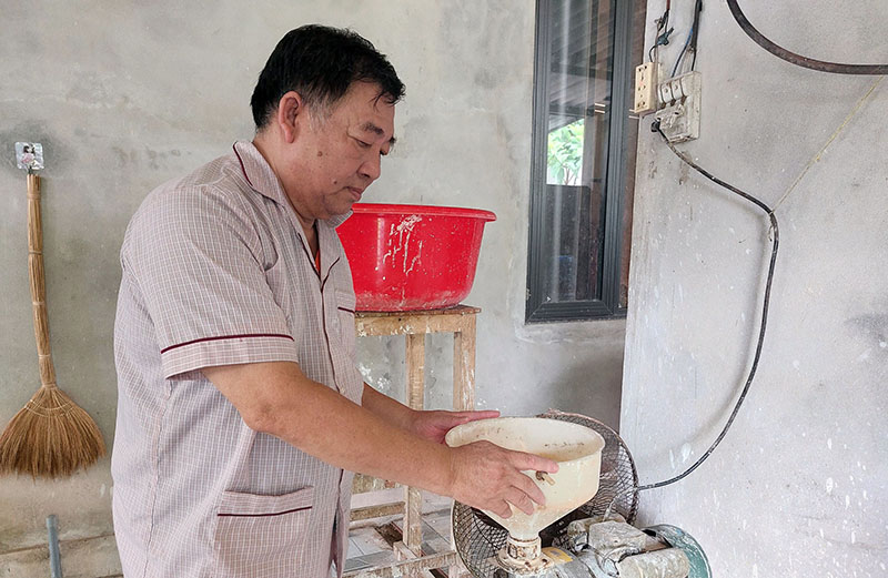 "Bệ đỡ" an sinh xã hội
