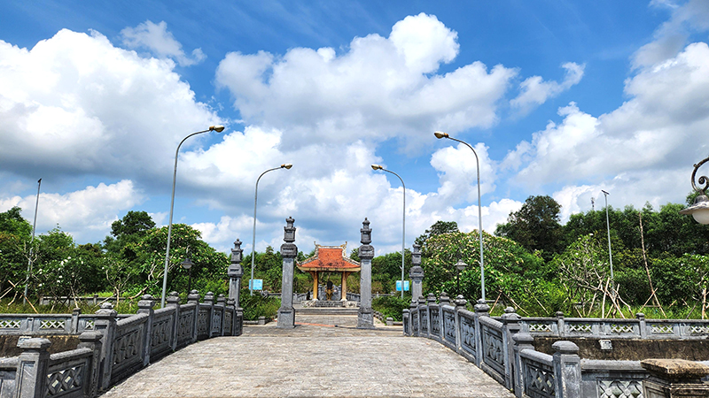 "Từ độ mang gươm đi mở cõi"-Bài 5: Muôn đời lưu danh