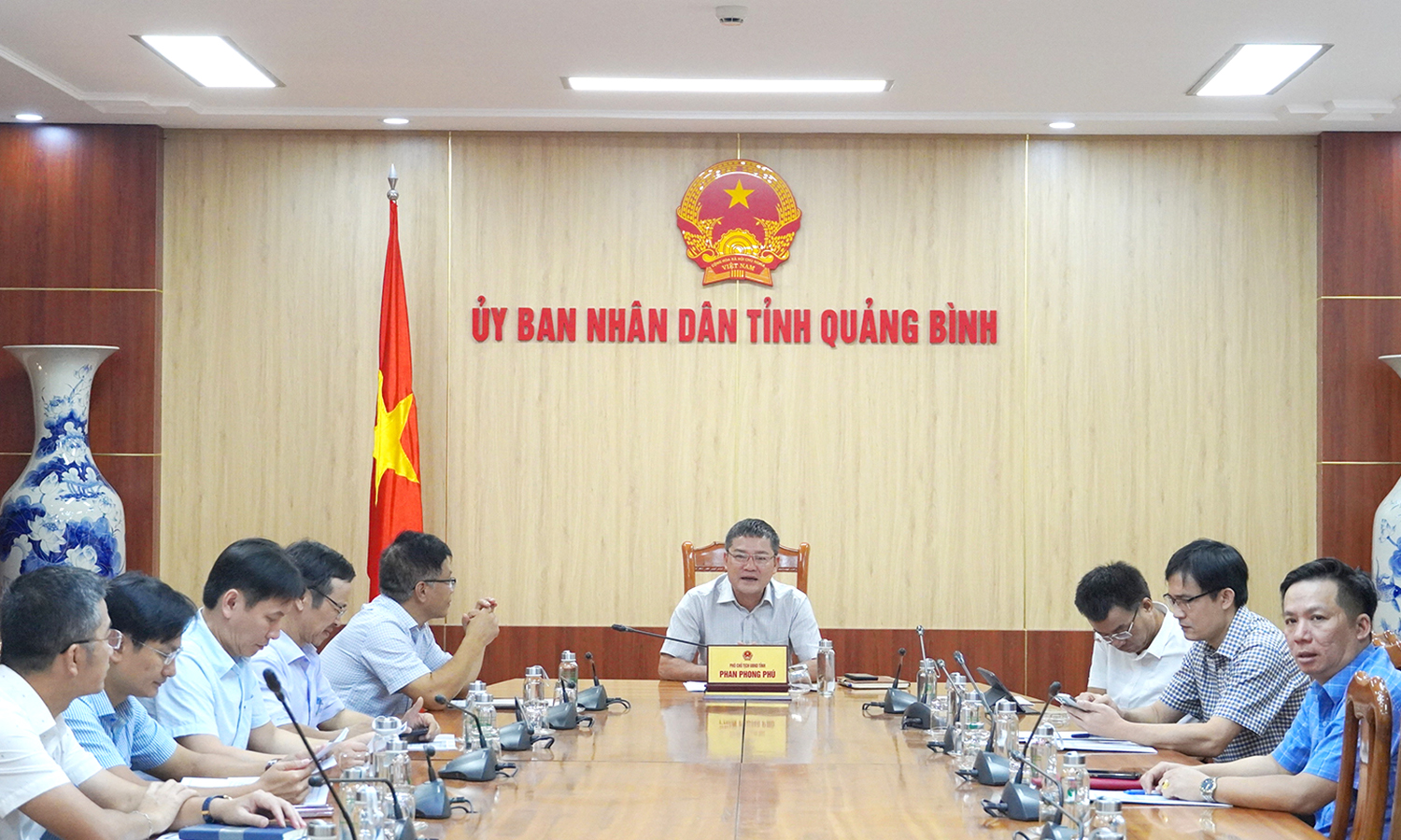 Tháo gỡ khó khăn, thúc đẩy sản xuất, tiêu thụ xi măng, sắt thép và vật liệu xây dựng