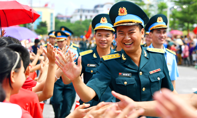 Chi tiết bảng lương của sĩ quan quân đội từ 1/7/2024