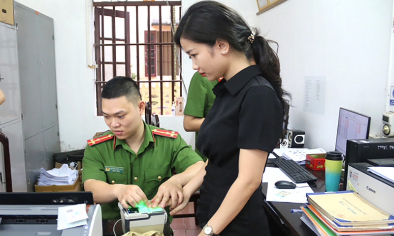 Quy định mới: Trình tự, thủ tục, thời hạn cấp tài khoản định danh điện tử với công dân Việt Nam từ 1/7