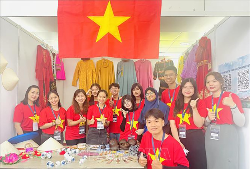 Lan tỏa hình ảnh Việt Nam tại Diễn đàn văn hóa thanh niên ASEAN