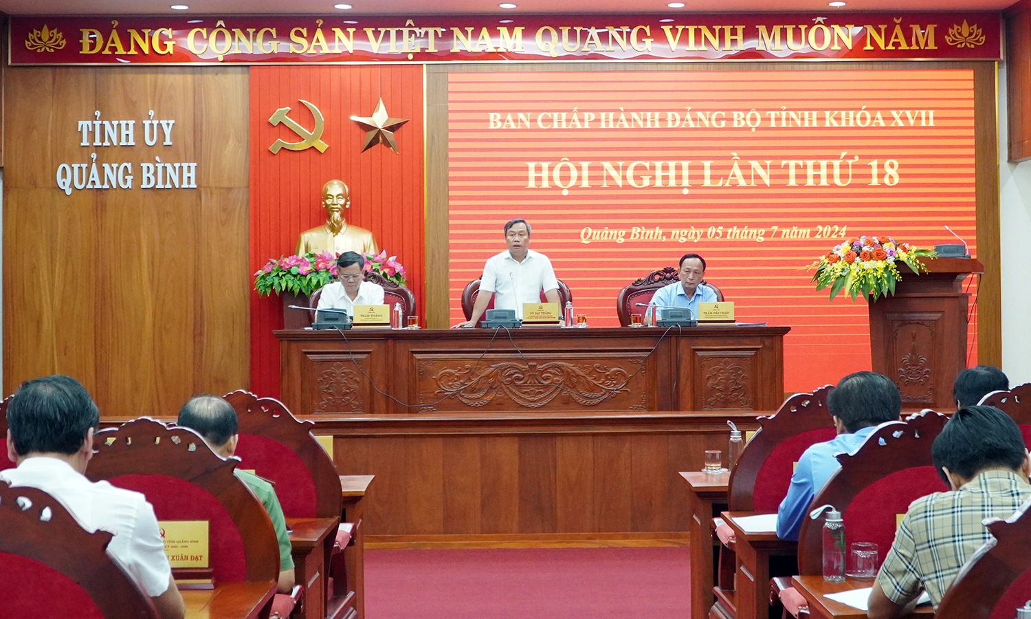 Hội nghị Ban Chấp hành Đảng bộ tỉnh lần thứ 18