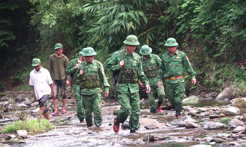 Giữ vững cuộc sống bình yên cho nhân dân biên giới