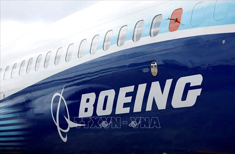 Khó khăn bủa vây Boeing