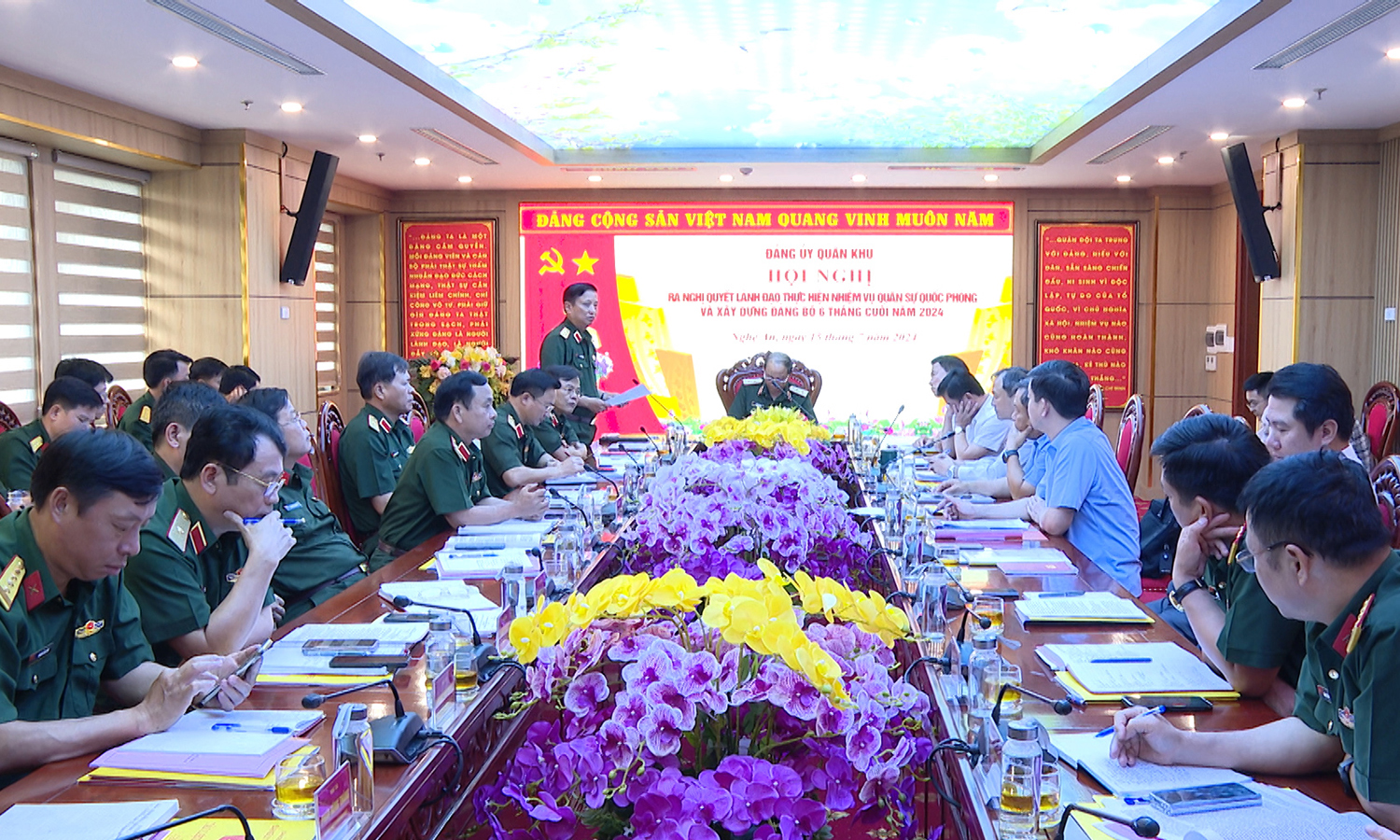 Đảng ủy Quân khu 4: Ra nghị quyết lãnh đạo thực hiện nhiệm vụ 6 tháng cuối năm 2024
