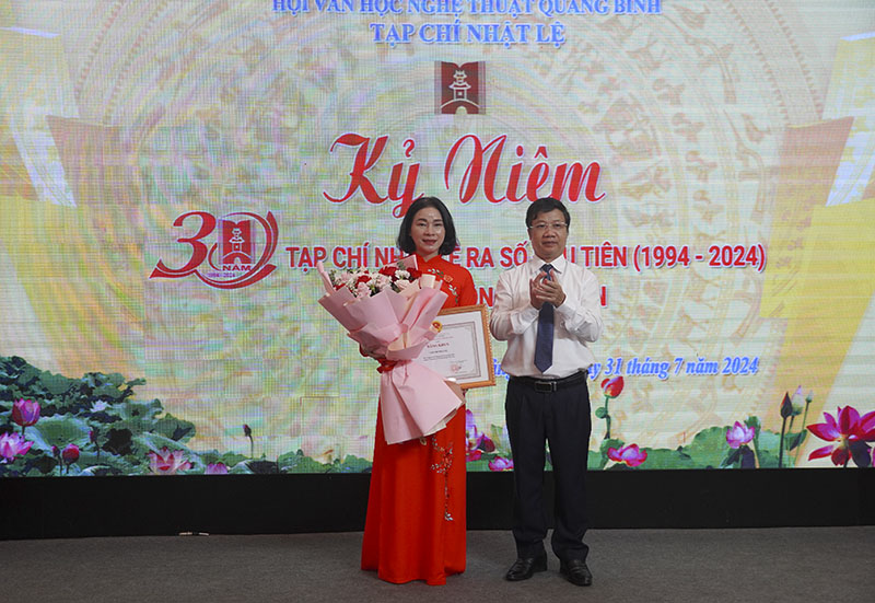 Tạp chí Nhật Lệ: Kỷ niệm 30 năm ra số đầu tiên