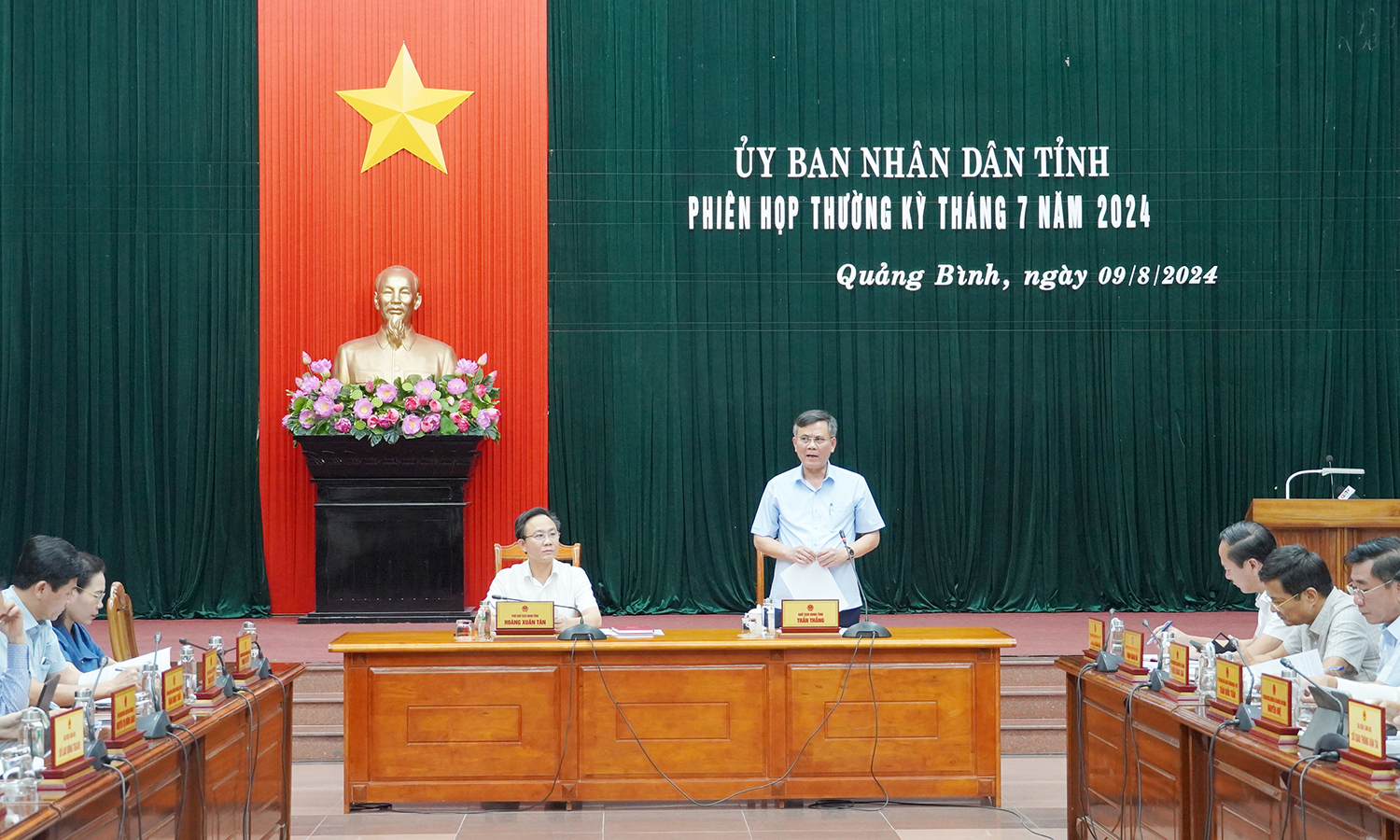 Quyết liệt thực hiện các giải pháp phát triển kinh tế-xã hội