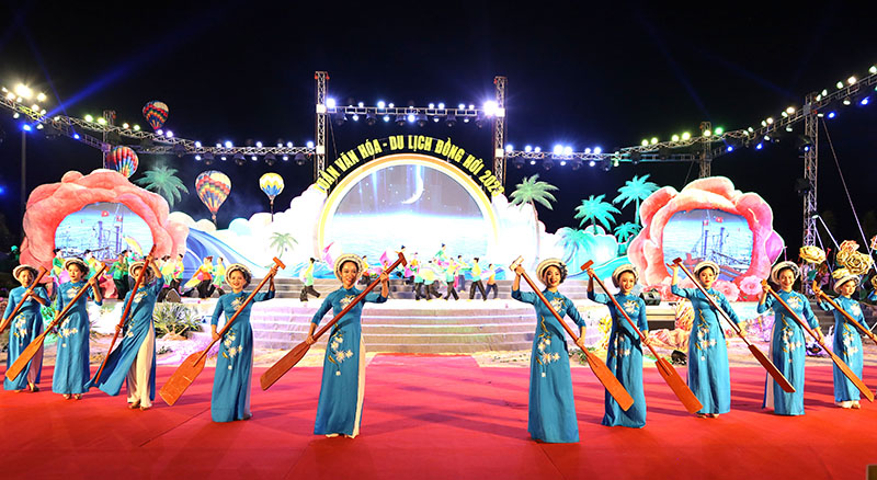 Để thành phố vươn tầm cao mới...