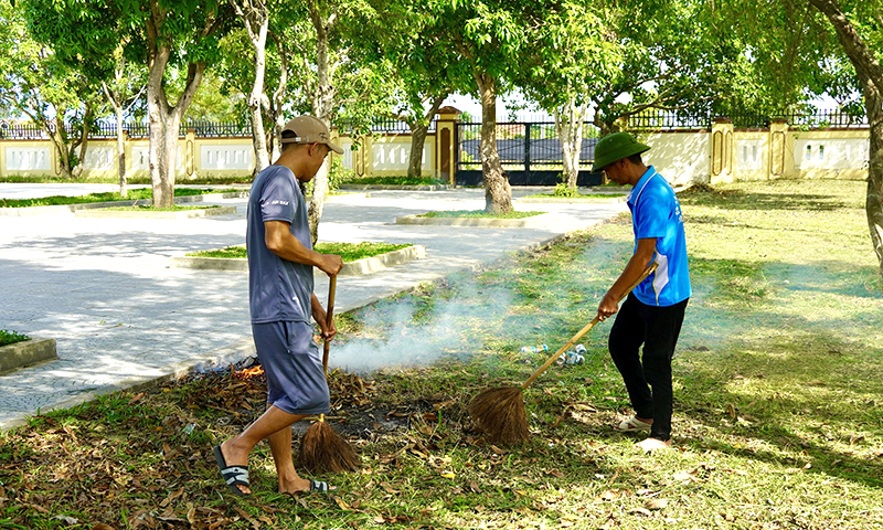 Chông chênh nẻo về-Bài 1: Khổ sở vì… "lý lịch đen"