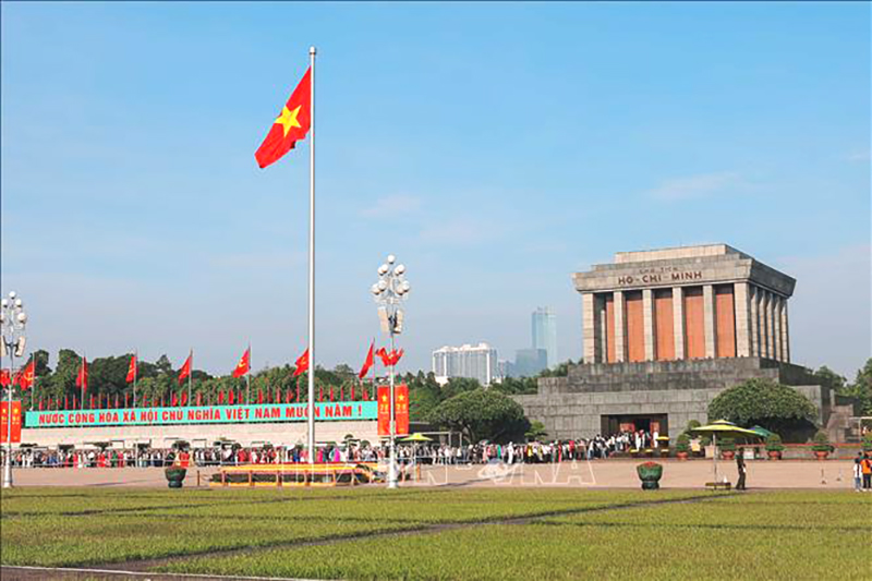 Hơn 30.000 lượt người vào Lăng viếng Bác trong ngày 2/9