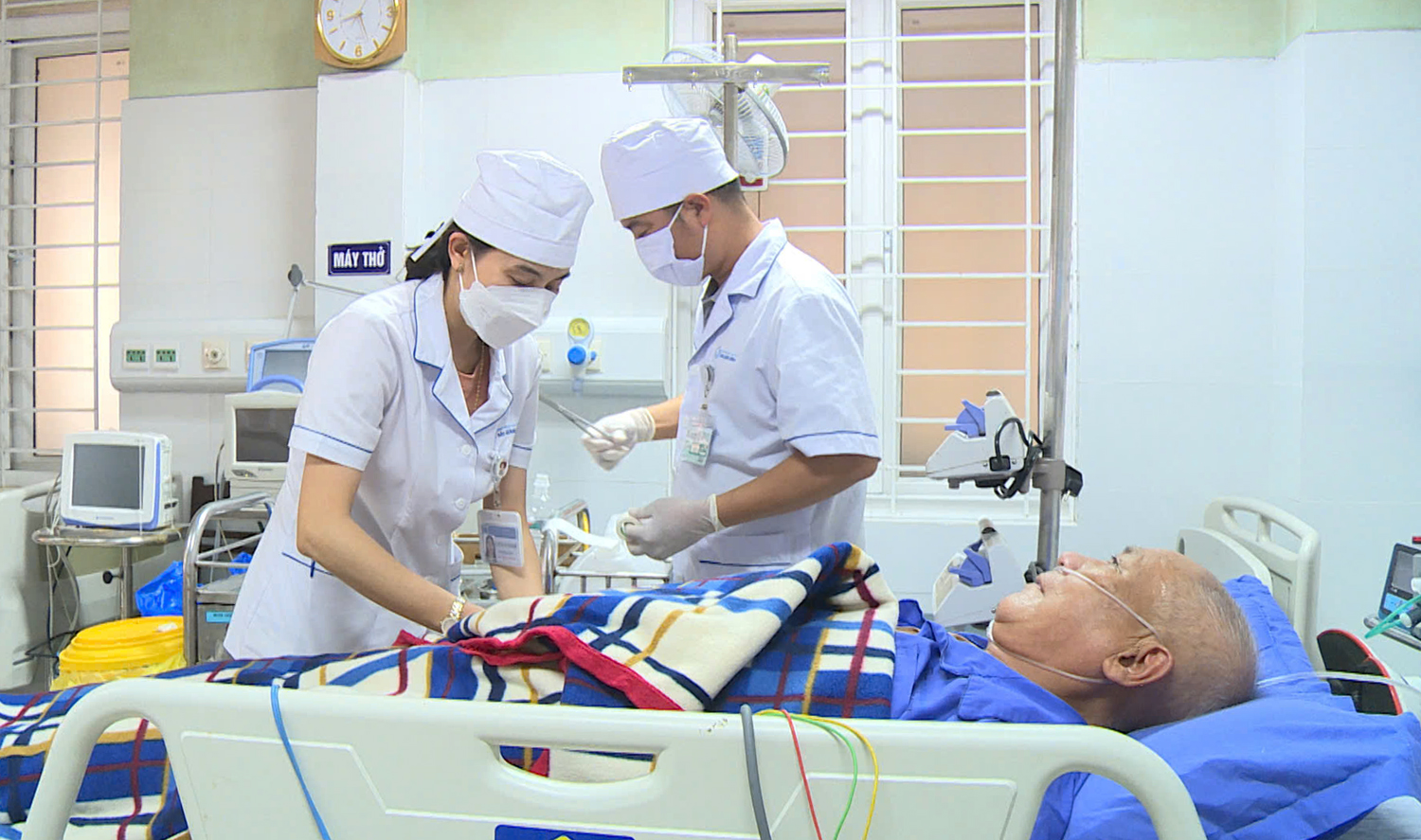 Trên 800 bệnh nhân nhập viện điều trị trong 4 ngày nghỉ lễ