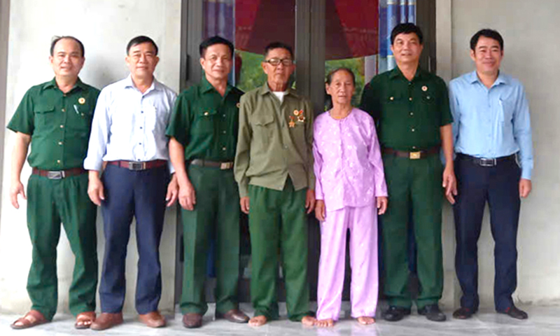 Khánh thành, bàn giao nhà "Nghĩa tình đồng đội"