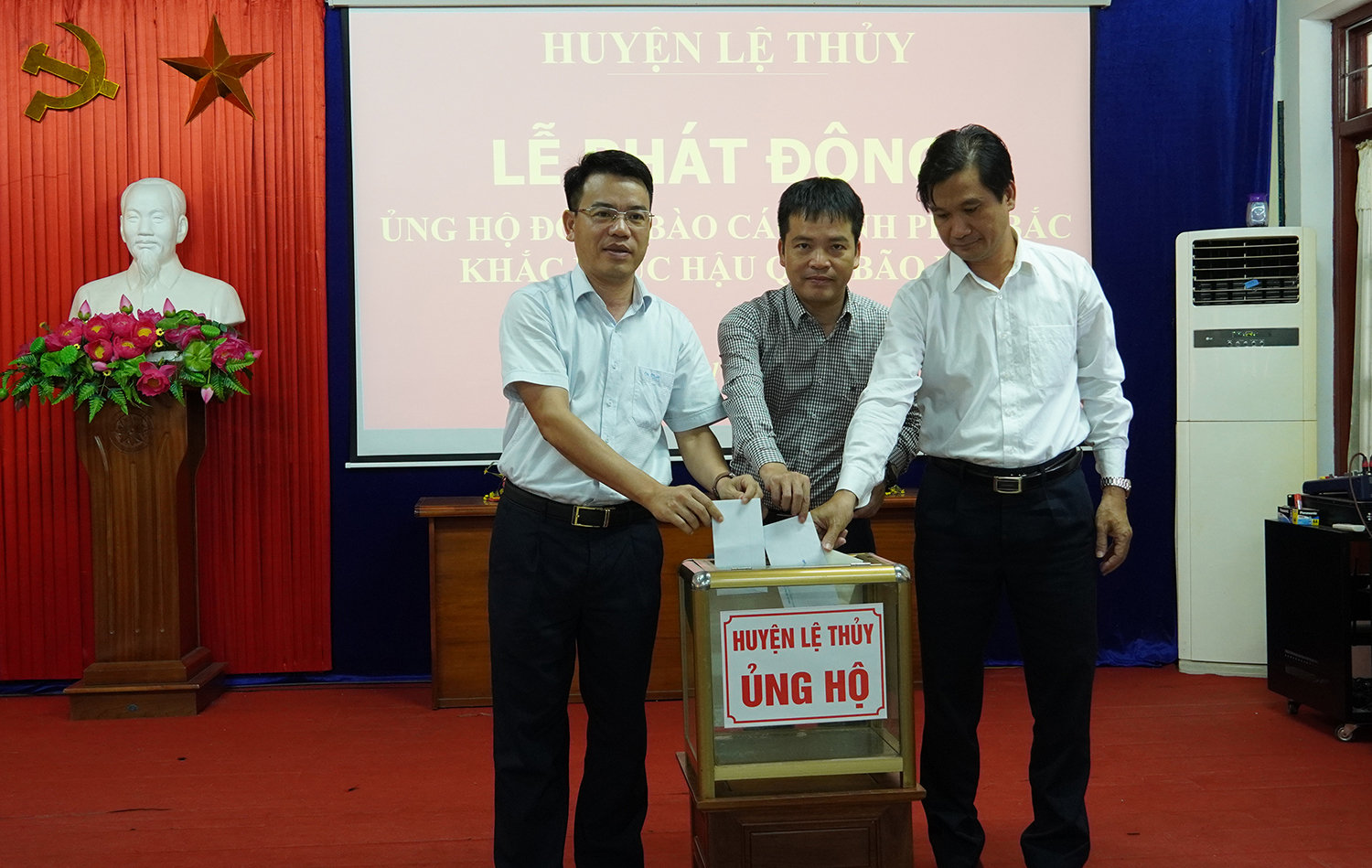 Lệ Thủy: Phát động ủng hộ đồng bào các tỉnh phía Bắc khắc phục hậu quả bão, lũ