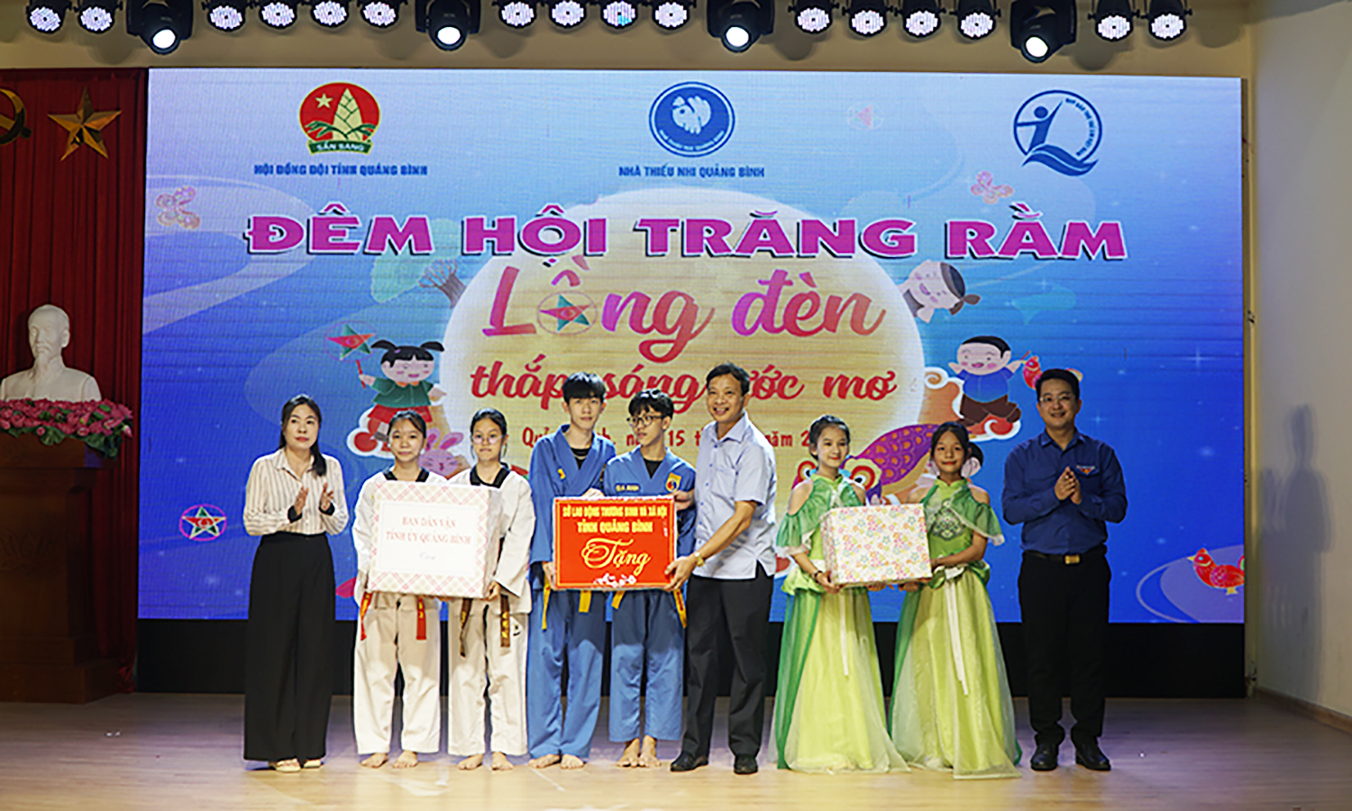 "Đêm hội trăng rằm-Lồng đèn thắp sáng ước mơ" năm 2024