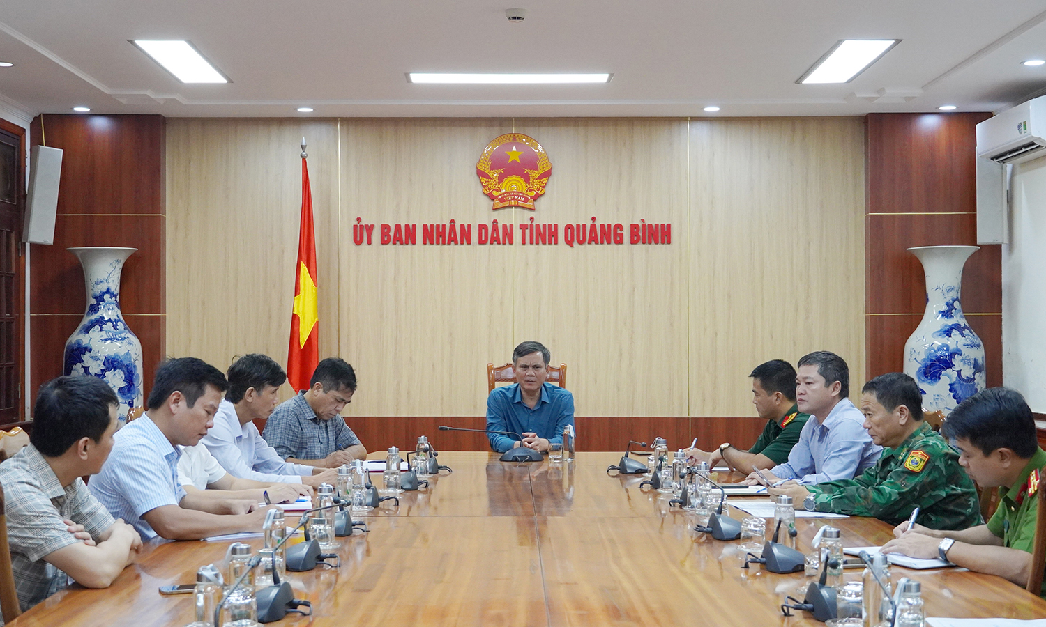 Quyết liệt, chủ động ứng phó với bão số 4