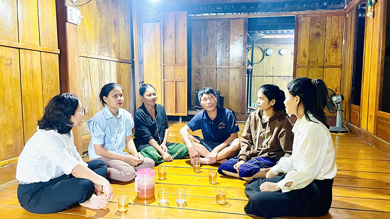 Hồ Khanh làm kinh tế giỏi