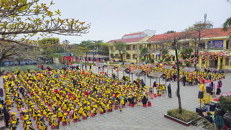 Khi bài chòi "gõ cửa" trường học