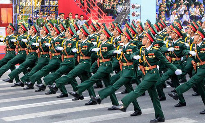 Bộ Quốc phòng trả lời kiến nghị của cử tri về sửa Luật Sĩ quan