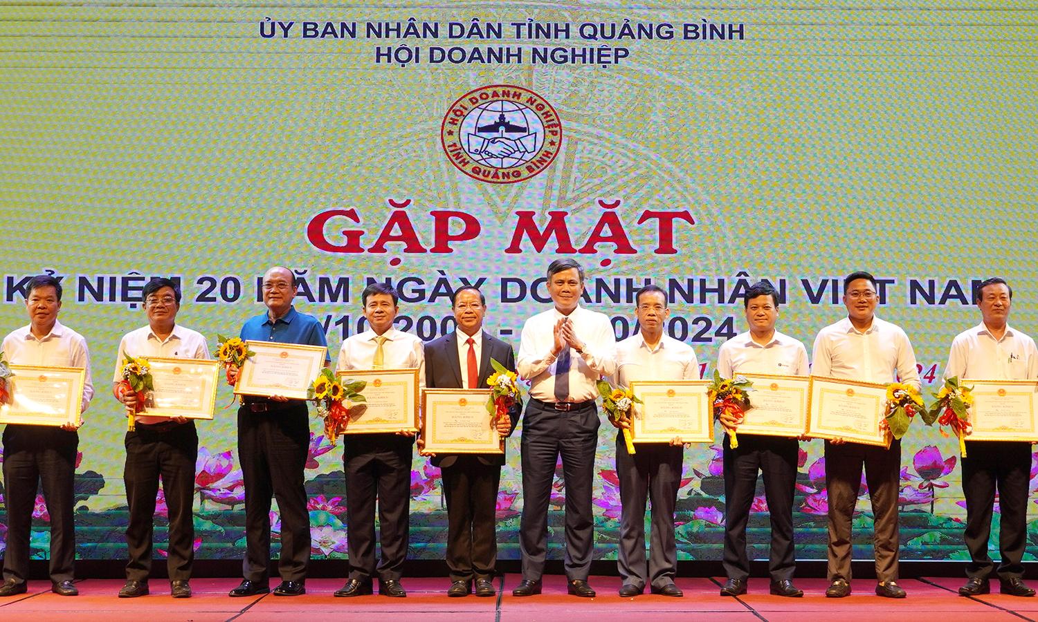 Xây dựng hình ảnh, thương hiệu doanh nhân thời đại mới năng động, sáng tạo
