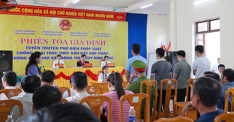 "Phiên tòa giả định" về chống khai thác IUU
