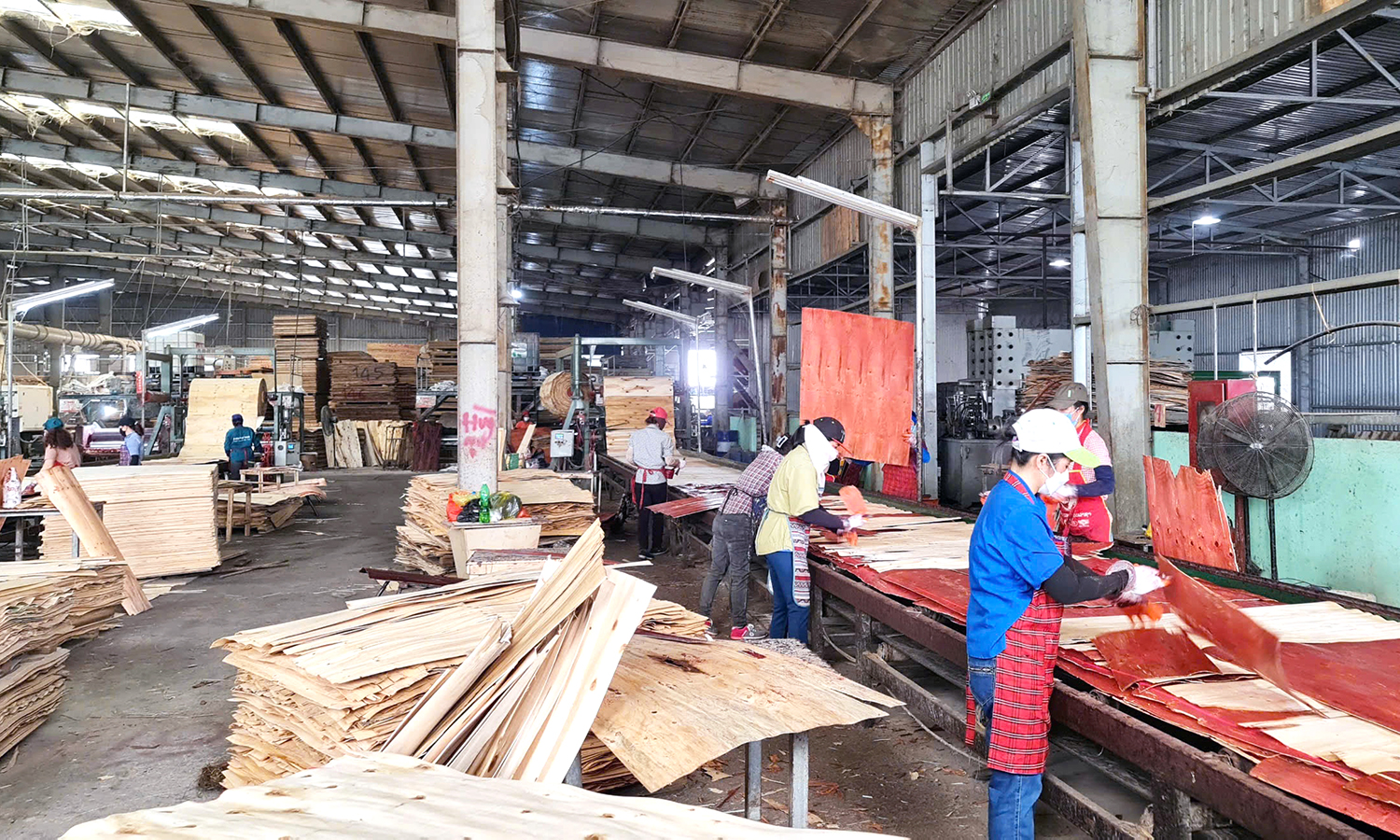 Thu ngân sách: Nỗ lực "cán đích"