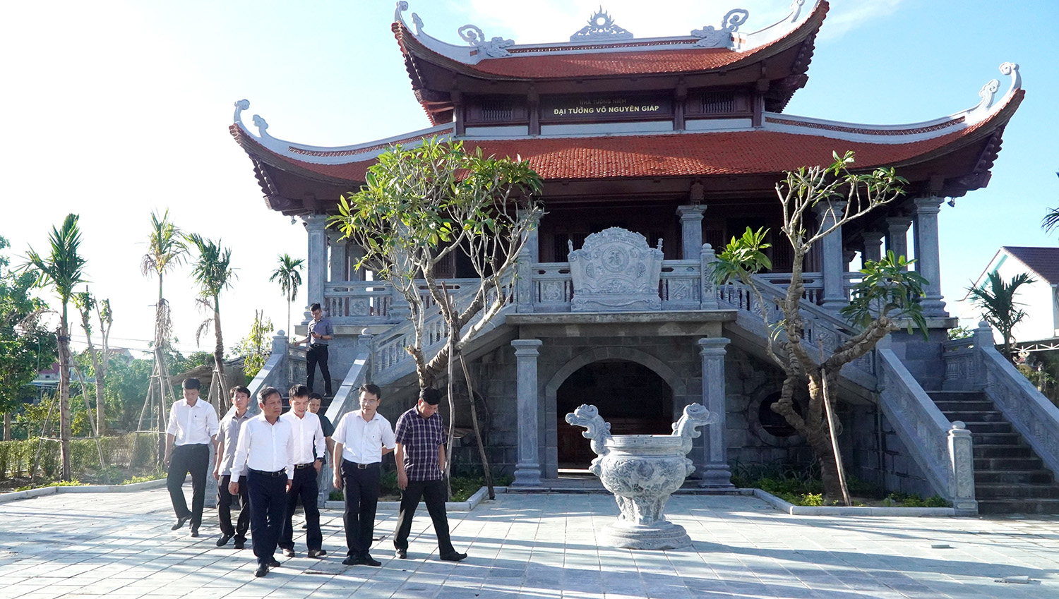Đồng chí Bí thư Tỉnh ủy kiểm tra tiến độ dự án Khu lưu niệm Đại tướng Võ Nguyên Giáp