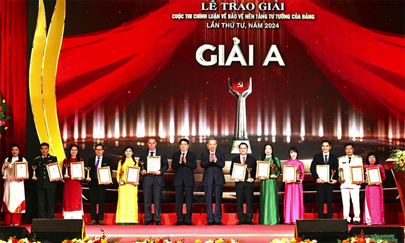 Trao giải cuộc thi Chính luận về bảo vệ nền tảng tư tưởng của Đảng lần thứ IV, năm 2024