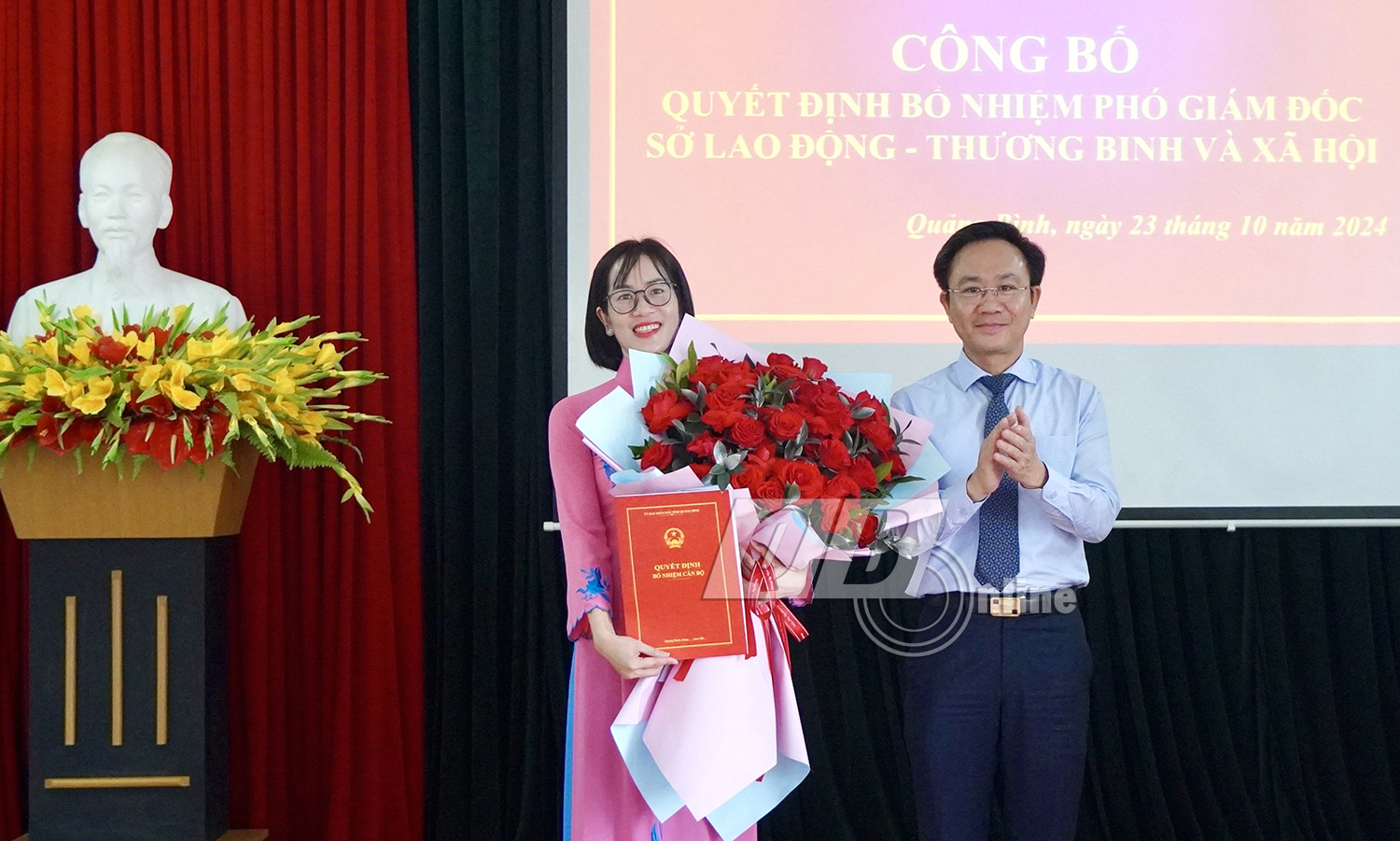 Trao quyết định bổ nhiệm Phó Giám đốc Sở Lao động-Thương binh và Xã hội