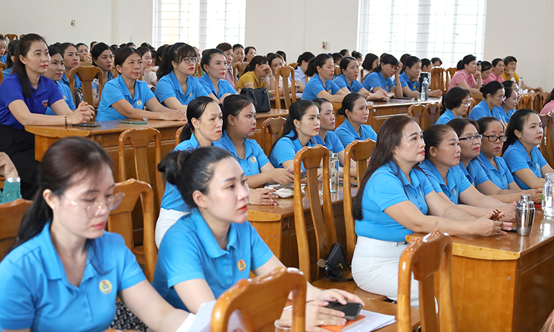 Tuyên truyền, giáo dục pháp luật trong tình hình mới