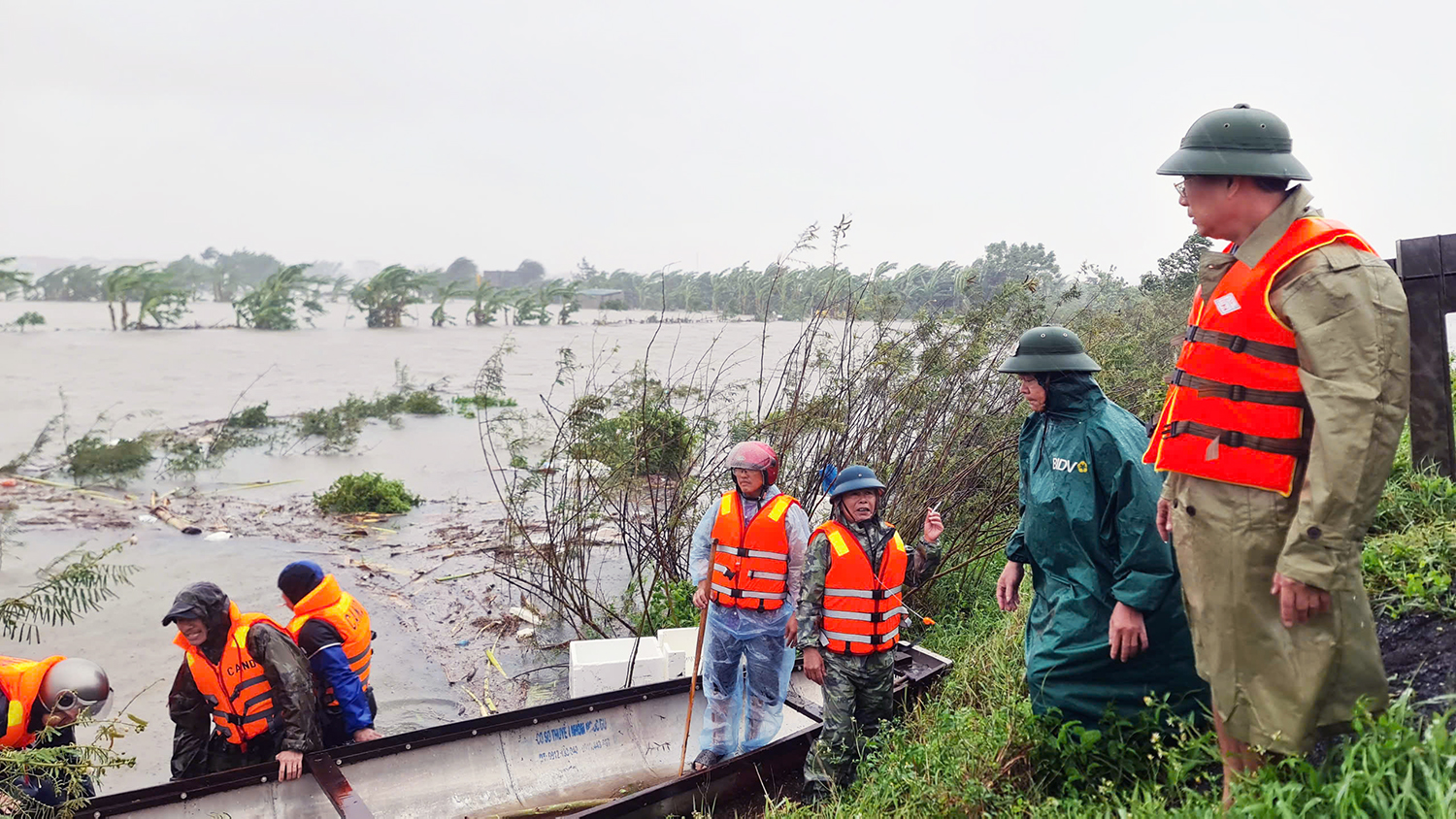 Quảng Ninh: Mưa lớn khiến gần 9.300 nhà dân bị ngập lụt
