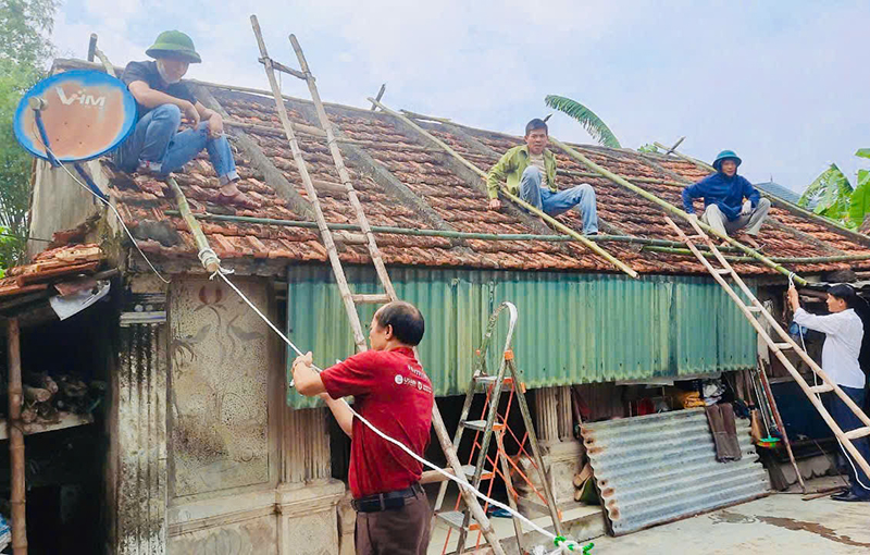 Tập huấn ứng phó hành động sớm với gió bão