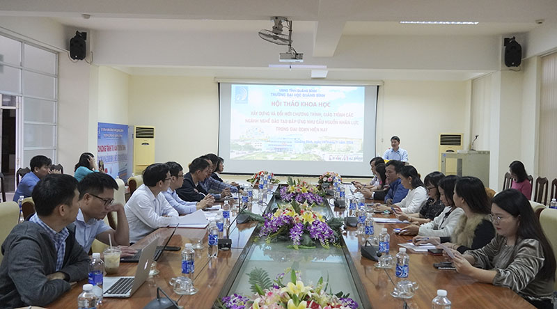 Đề xuất giải pháp đổi mới chương trình đào tạo