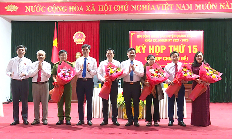 HĐND huyện Quảng Trạch: Bầu bổ sung Ủy viên UBND huyện