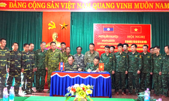 Tô đậm tình đoàn kết hữu nghị Quảng Bình-Khăm Muồn
