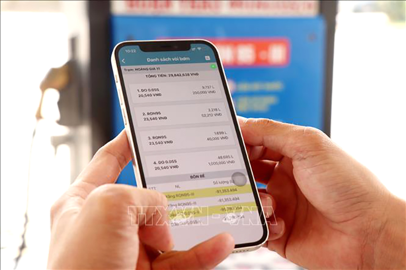 Thủ tướng yêu cầu tăng cường quản lý, sử dụng hóa đơn điện tử