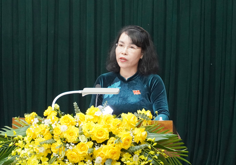 Giám đốc các sở, ngành trả lời chất vấn của đại biểu tại kỳ họp thứ 19, HĐND tỉnh khóa XVIII: