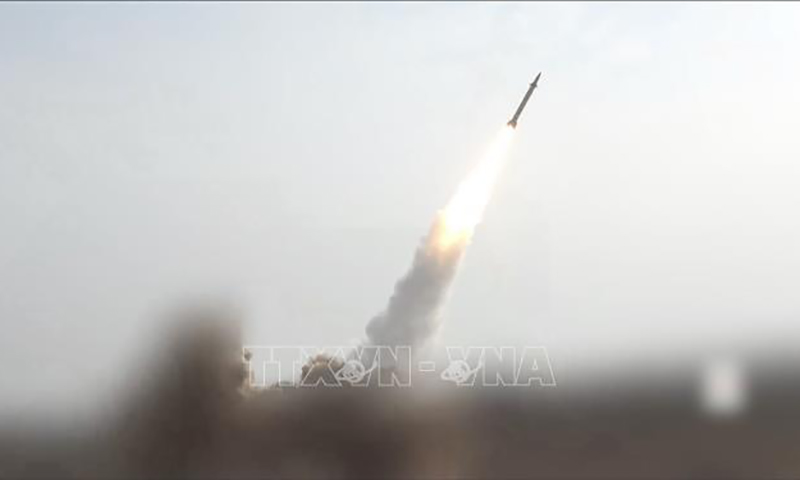 Mossad kêu gọi tấn công Iran đáp trả vụ tên lửa Houthi đánh trúng Tel Aviv