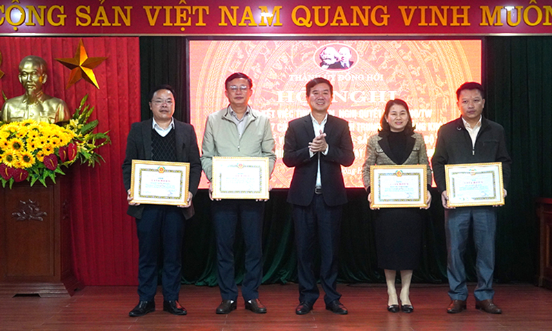 TP. Đồng Hới: Tiếp tục đổi mới, sắp xếp tổ chức bộ máy tinh gọn