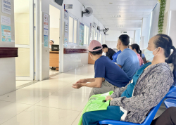 Gia tăng số người khám, chữa bệnh bằng căn cước công dân gắn chíp