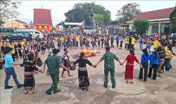 Tư tưởng Hồ Chí Minh về "người trước, súng sau" trong xây dựng Quân đội
