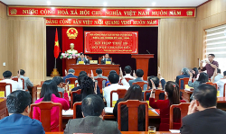 Sắp xếp lại một số cơ quan chuyên môn thuộc UBND huyện Tuyên Hóa