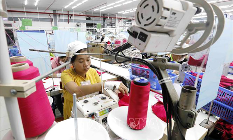 Thủ tướng chỉ đạo thúc đẩy tăng trưởng kinh tế, bảo đảm mục tiêu đạt 8% trở lên