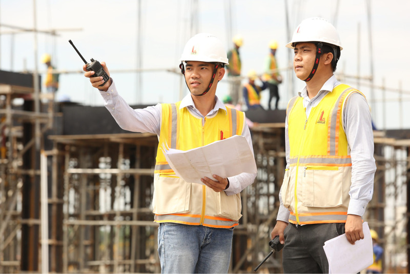 Các lợi ích và ứng dụng của bộ đàm cầm tay trong xã hội ngày nay