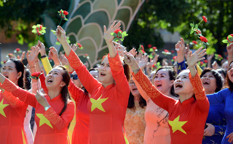 Nắng áo dài