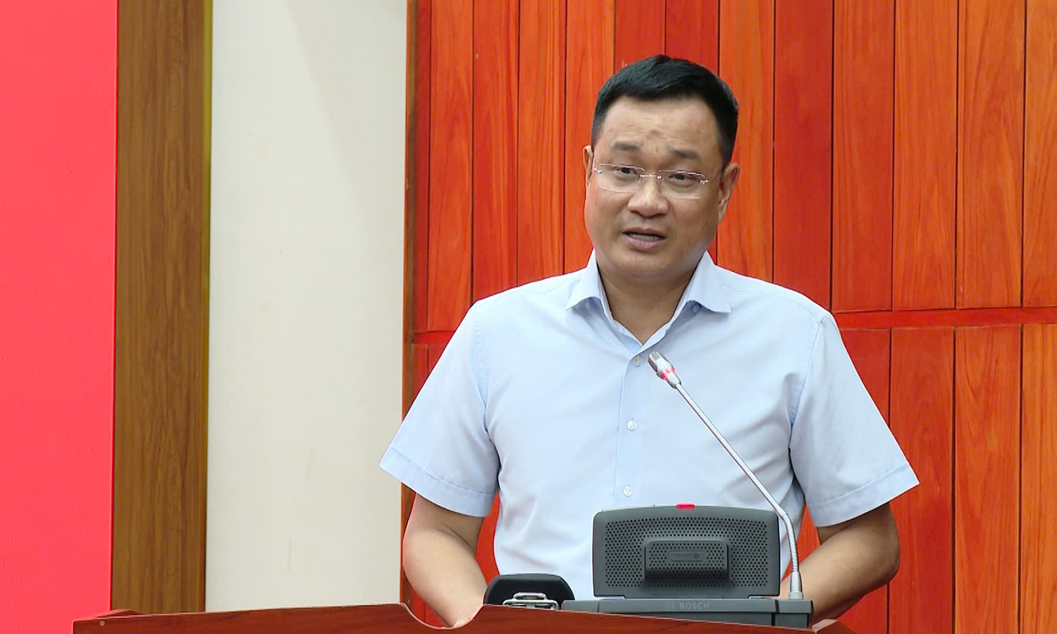 Thúc đẩy phát triển kinh tế số và xã hội số toàn diện
