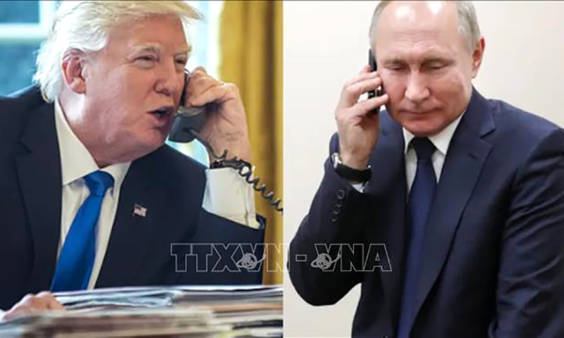 Tổng thống Trump đưa ra "cảnh báo nóng" sau các điện đàm thượng đỉnh với lãnh đạo Nga và Ukraine