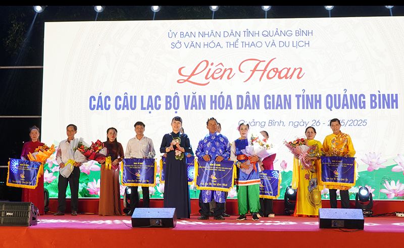 CLB Tuồng bội Khương Hà đoạt giải nhất liên hoan các CLB văn hóa dân gian tỉnh Quảng Bình