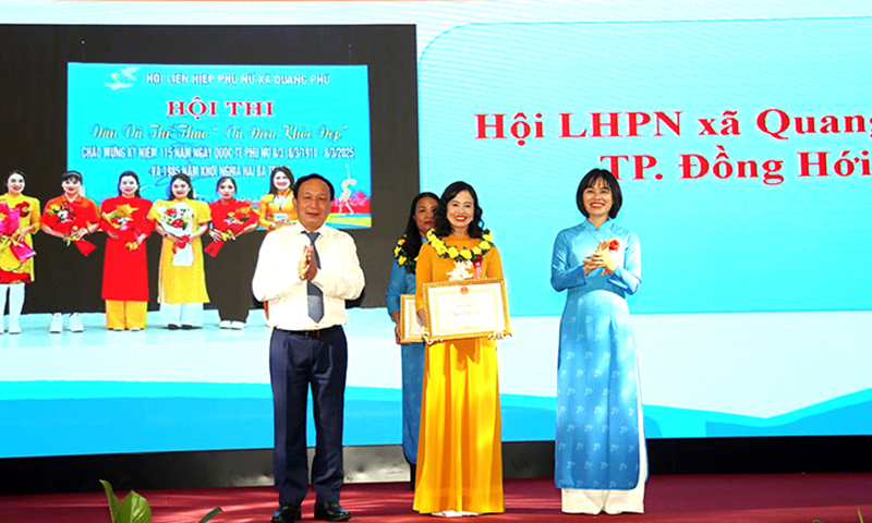 Tuyên dương 95 phụ nữ tiêu biểu trong phong trào thi đua yêu nước